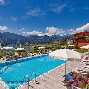 Rosa 3*, Malcesine Italien