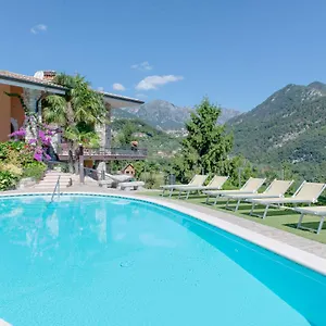 Terry 3*, Tremosine Italien